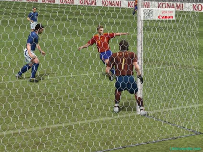 Hình ảnh trong game PES 2006 (screenshot)