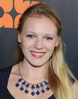 Diễn viên Emma Bell