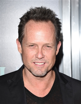 Dean Winters