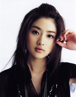 Diễn viên Satomi Ishihara