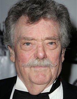 Diễn viên Bernard Fox