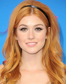 Diễn viên Katherine McNamara