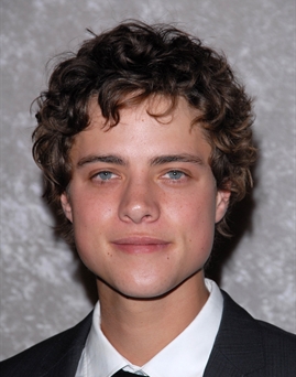 Diễn viên Douglas Smith