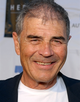 Diễn viên Robert Forster