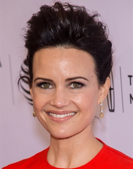 Diễn viên Carla Gugino