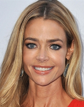 Diễn viên Denise Richards