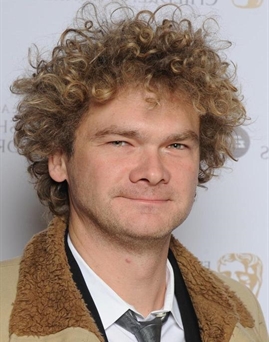 Diễn viên Simon Farnaby