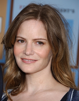 Diễn viên Jennifer Jason Leigh