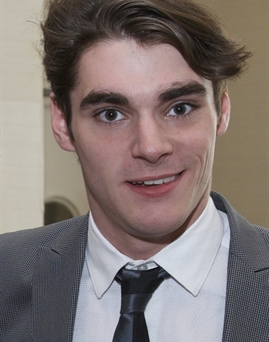 Diễn viên RJ Mitte