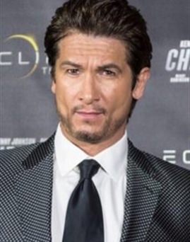 Niko Foster
