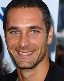 Diễn viên Raoul Bova