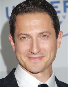 Sasha Roiz