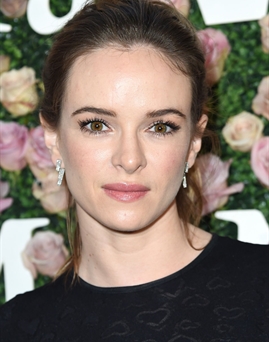 Diễn viên Danielle Panabaker