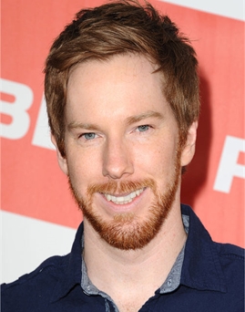 Diễn viên Chris Owen