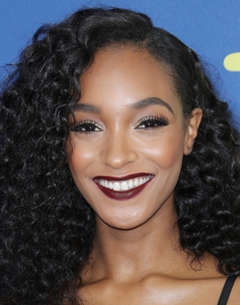 Diễn viên Jourdan Dunn