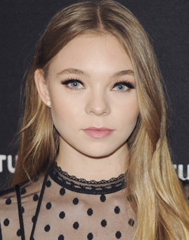 Diễn viên Taylor Hickson