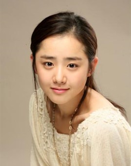 Diễn viên Geun-young Moon