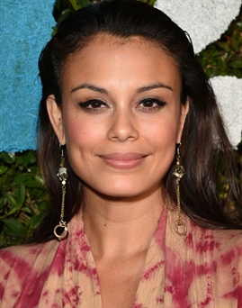 Diễn viên Nathalie Kelley