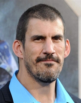 Diễn viên Robert Maillet