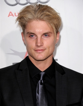 Toby Hemingway