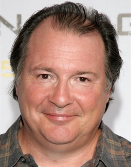 Diễn viên Kevin Dunn