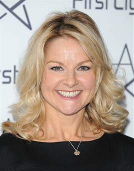 Diễn viên Sarah Hadland