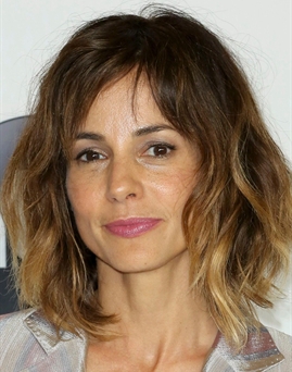 Stephanie Szostak