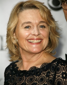 Sinéad Cusack