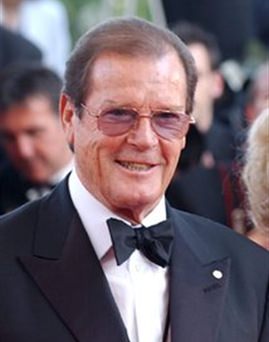 Diễn viên Roger Moore