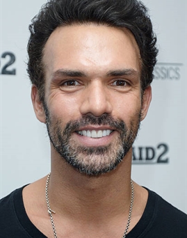 Darren Shahlavi