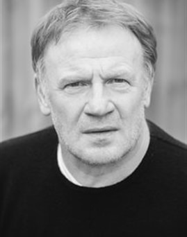 Mark Lewis Jones